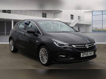 Used Vauxhall Astra 2017 for sale - 77014863: Photo