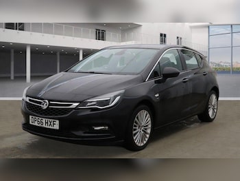 Used Vauxhall Astra 2017 for sale - 77014863: Photo