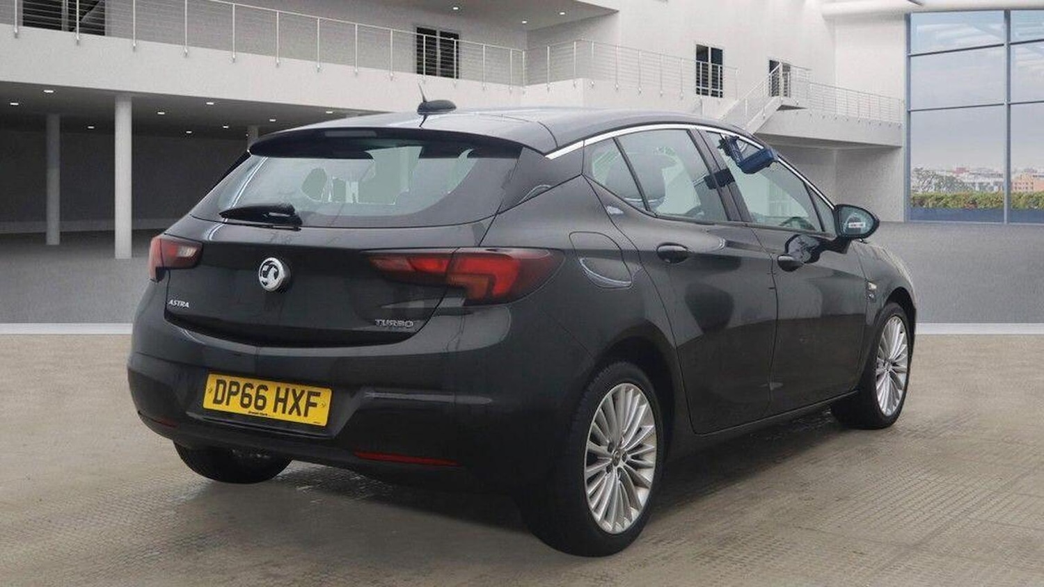 Used Vauxhall Astra 2017 for sale - 77014863: Photo 7