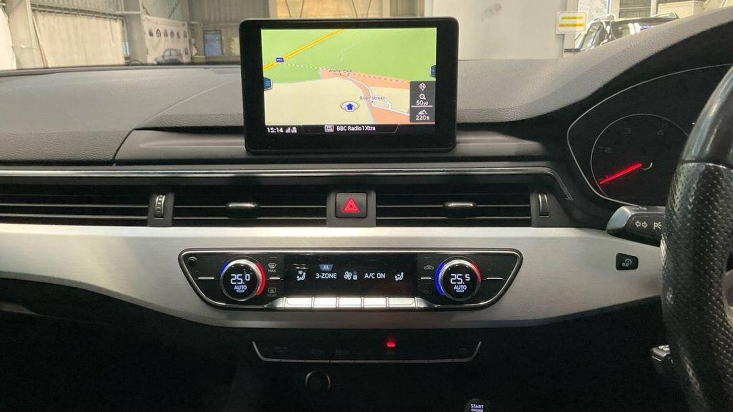 Used Audi A4 2017 for sale - 77201308: Photo 16