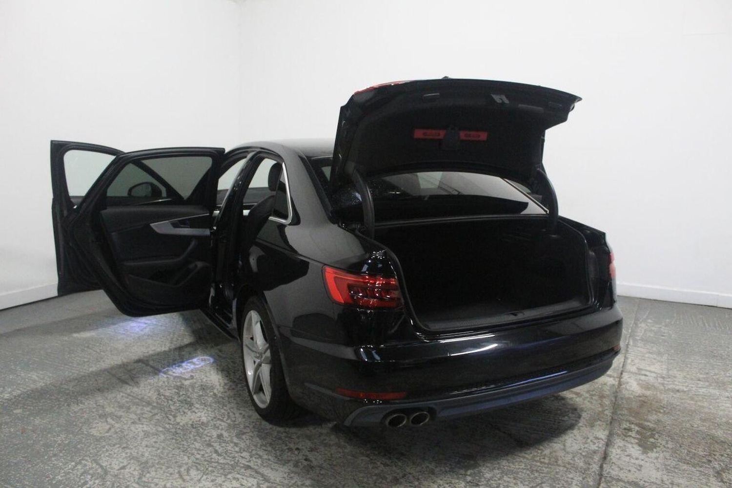 Used Audi A4 2017 for sale - 77201308: Photo 21