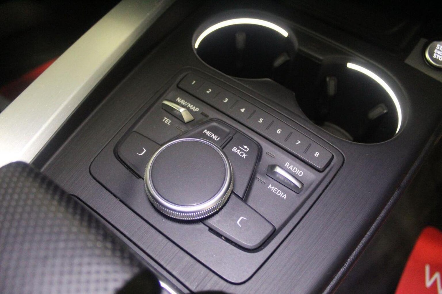 Used Audi A4 2017 for sale - 77201308: Photo 43