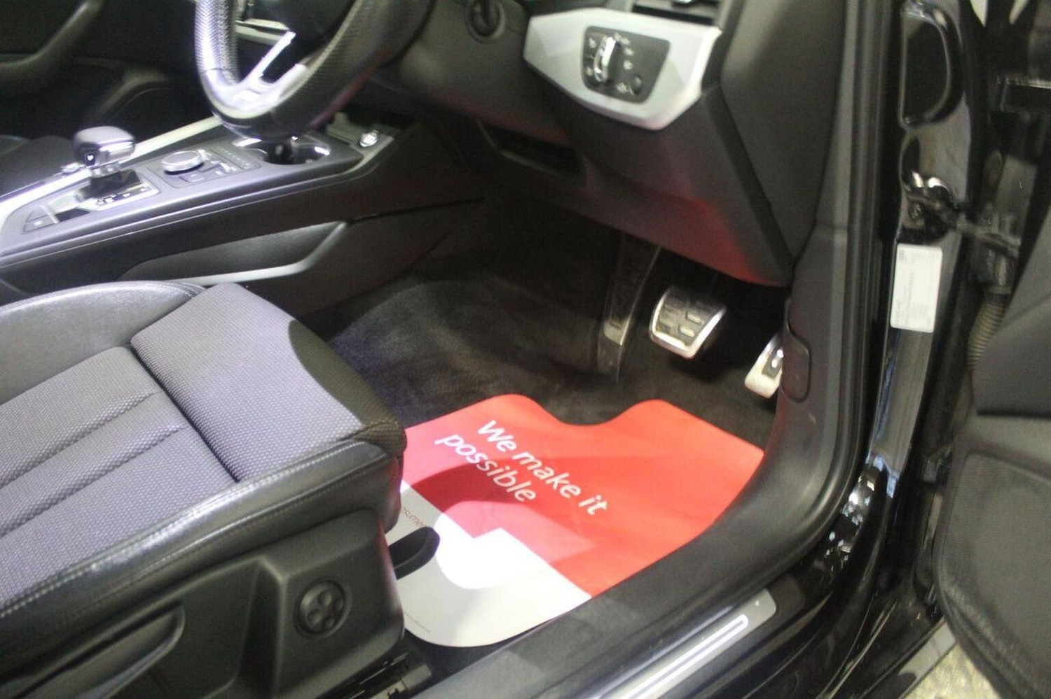 Used Audi A4 2017 for sale - 77201308: Photo 50