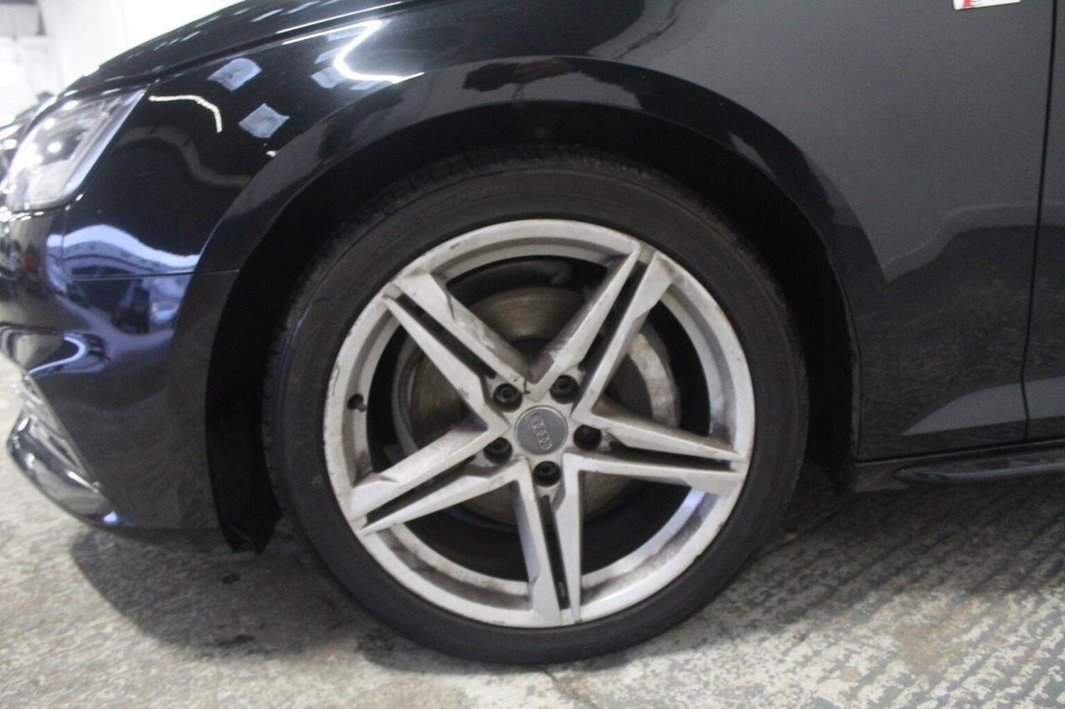 Used Audi A4 2017 for sale - 77201308: Photo 60