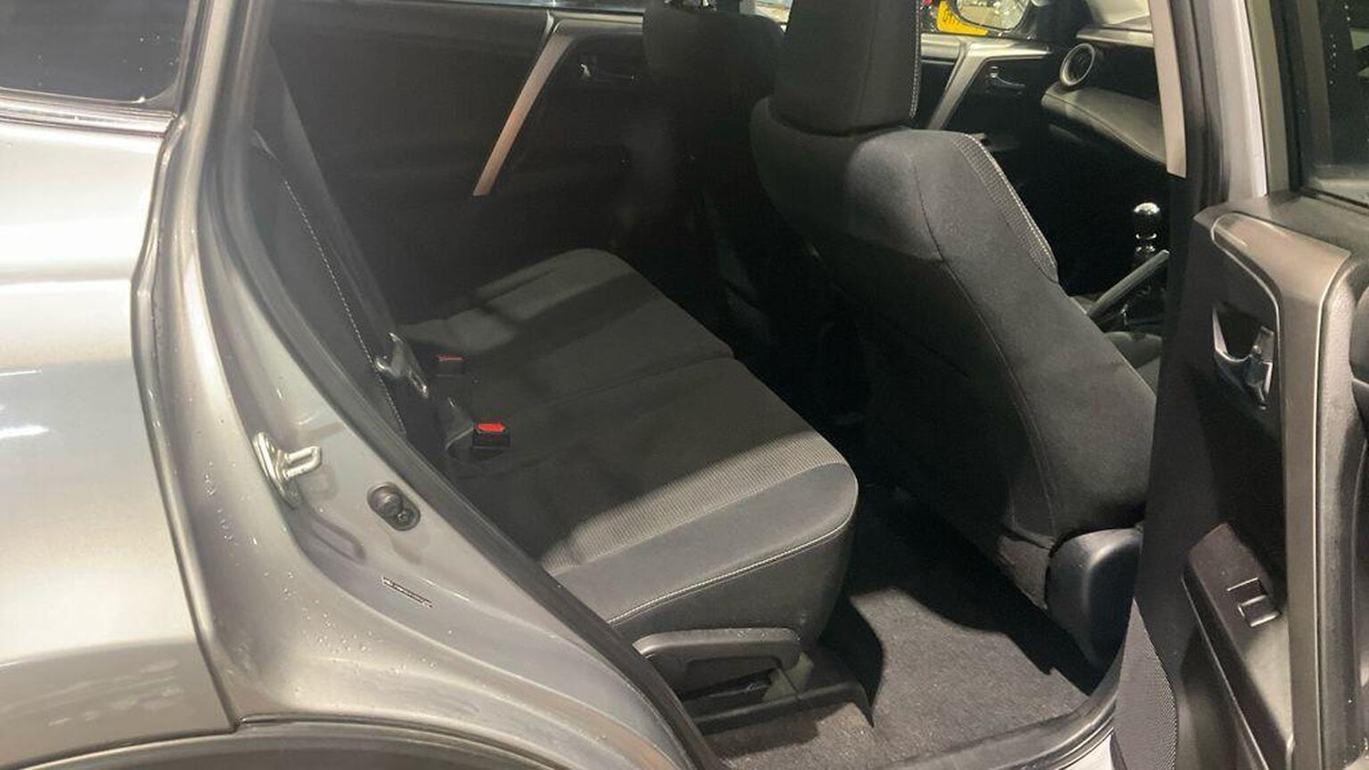 Used Toyota RAV4 2016 for sale - 77101359: Photo 13