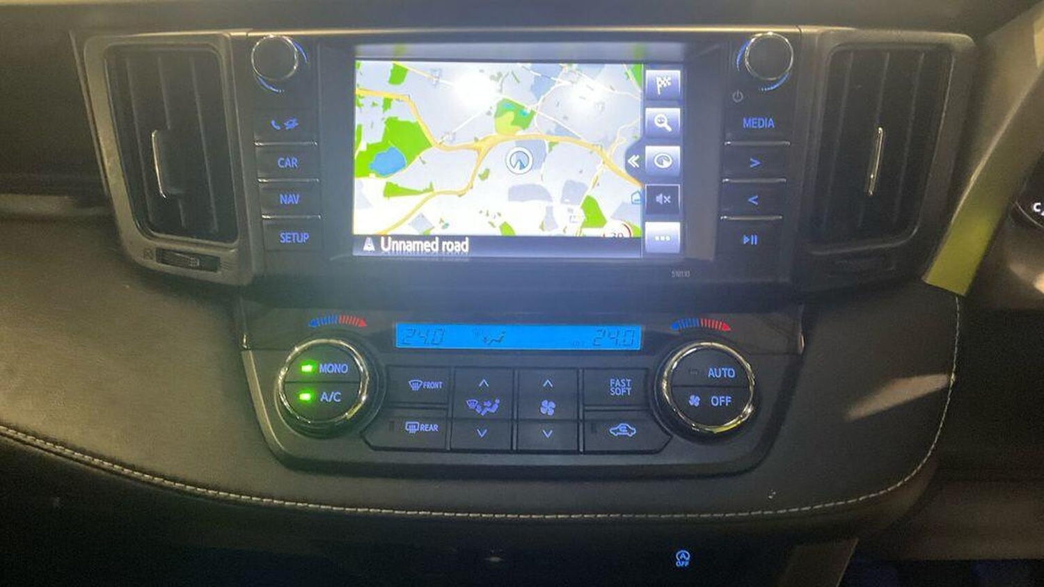 Used Toyota RAV4 2016 for sale - 77101359: Photo 16