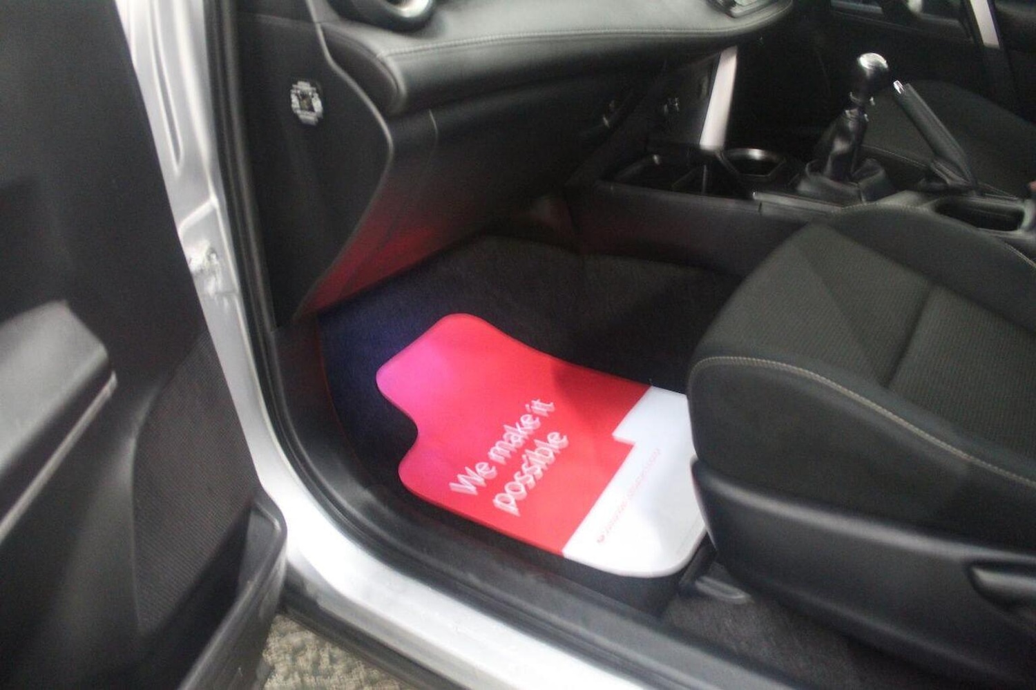 Used Toyota RAV4 2016 for sale - 77101359: Photo 32