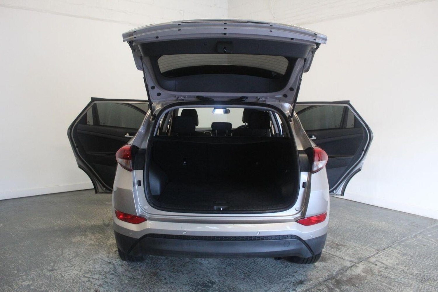 Used Hyundai TUCSON 2016 for sale - 76941765: Photo 22