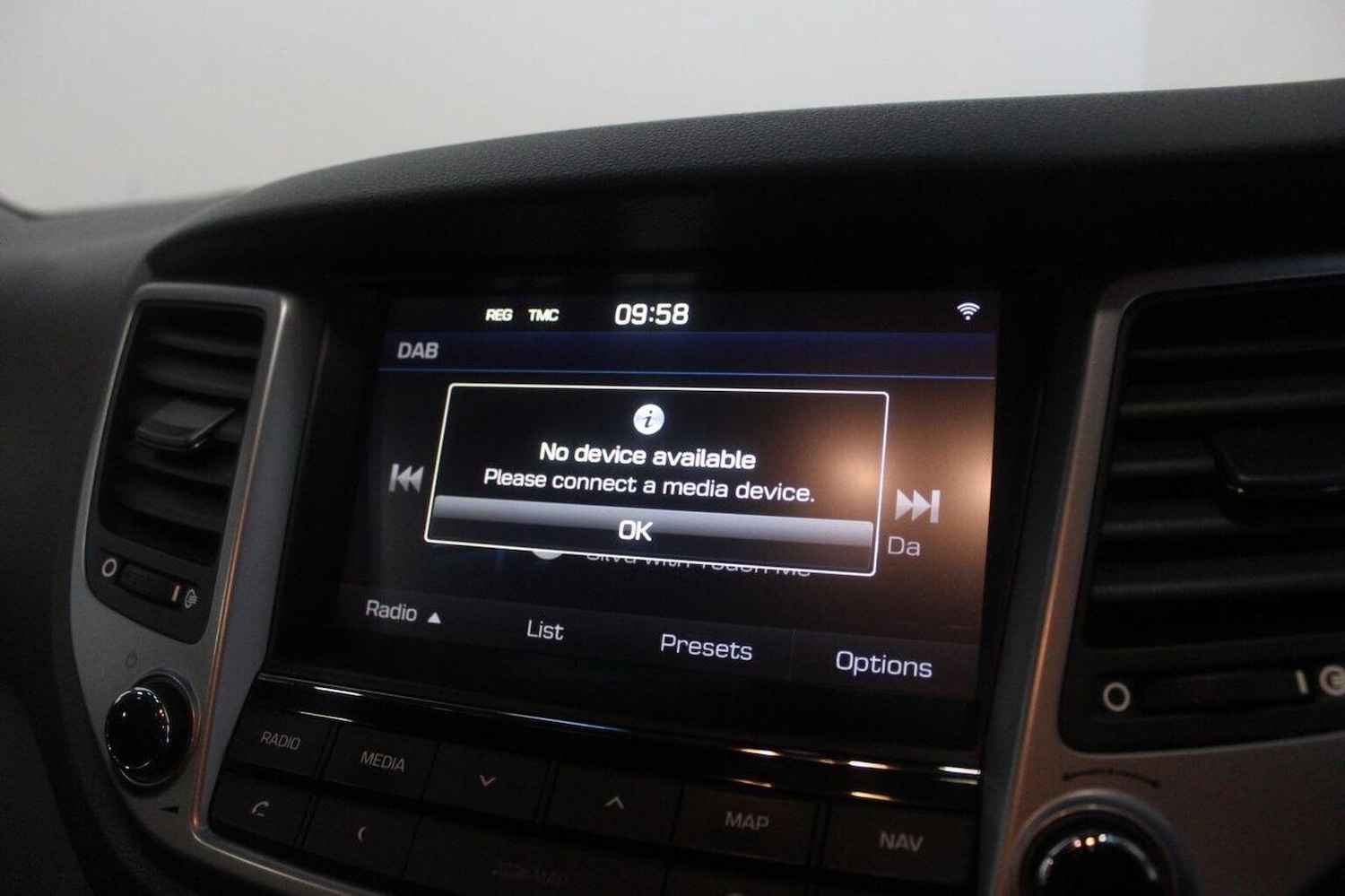 Used Hyundai TUCSON 2016 for sale - 76941765: Photo 34