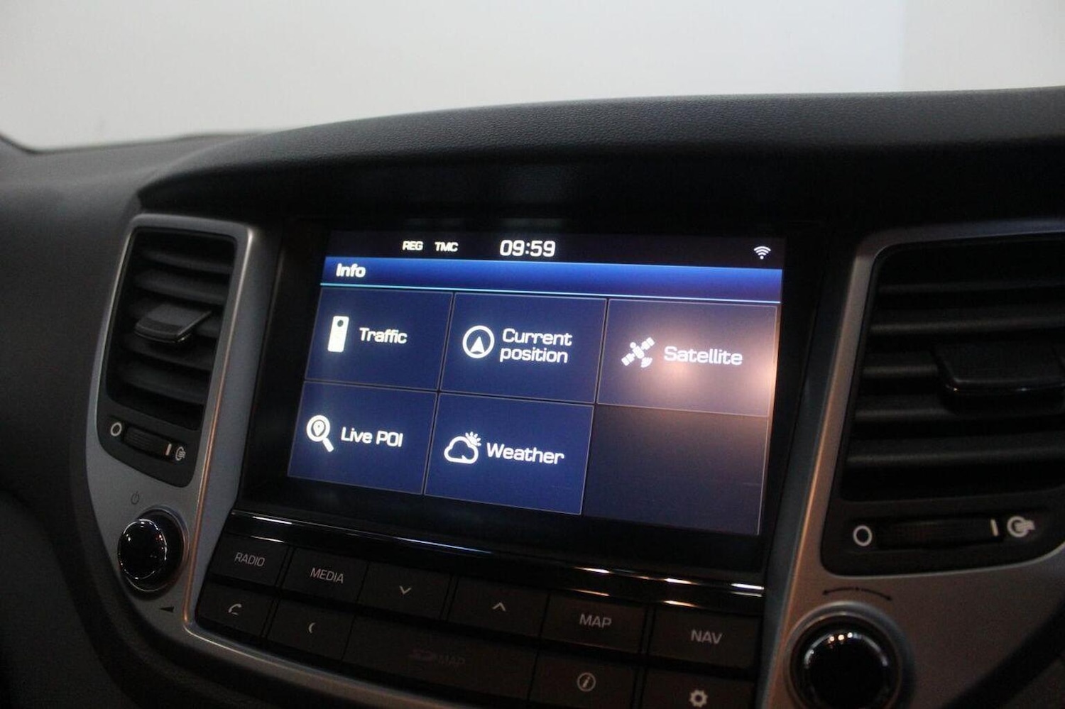 Used Hyundai TUCSON 2016 for sale - 76941765: Photo 36