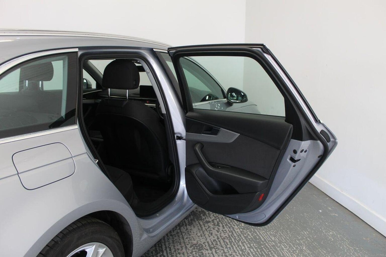 Vehicle 27