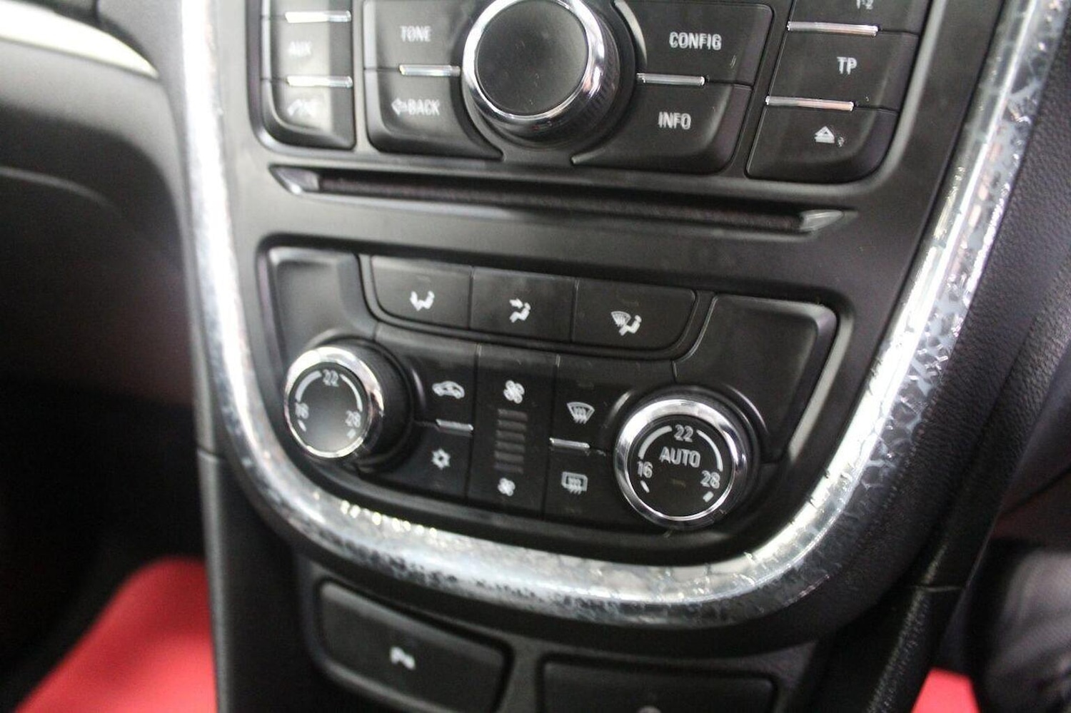 Used Vauxhall Mokka 2015 for sale - 77781712: Photo 41