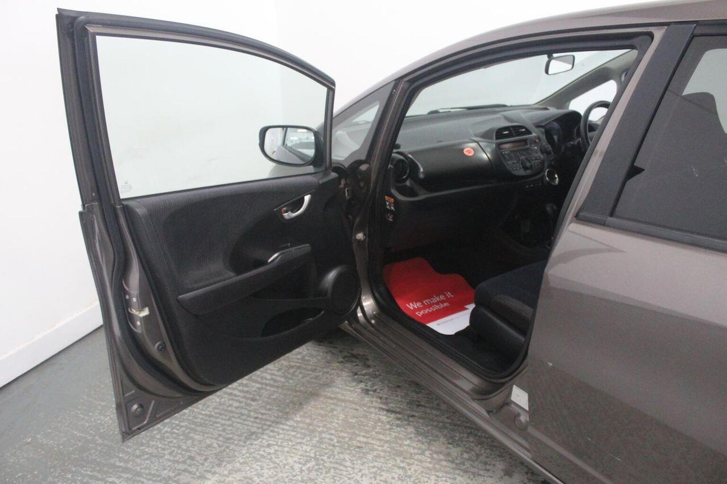 Used Honda Jazz 2013 for sale - 77937975: Photo 26