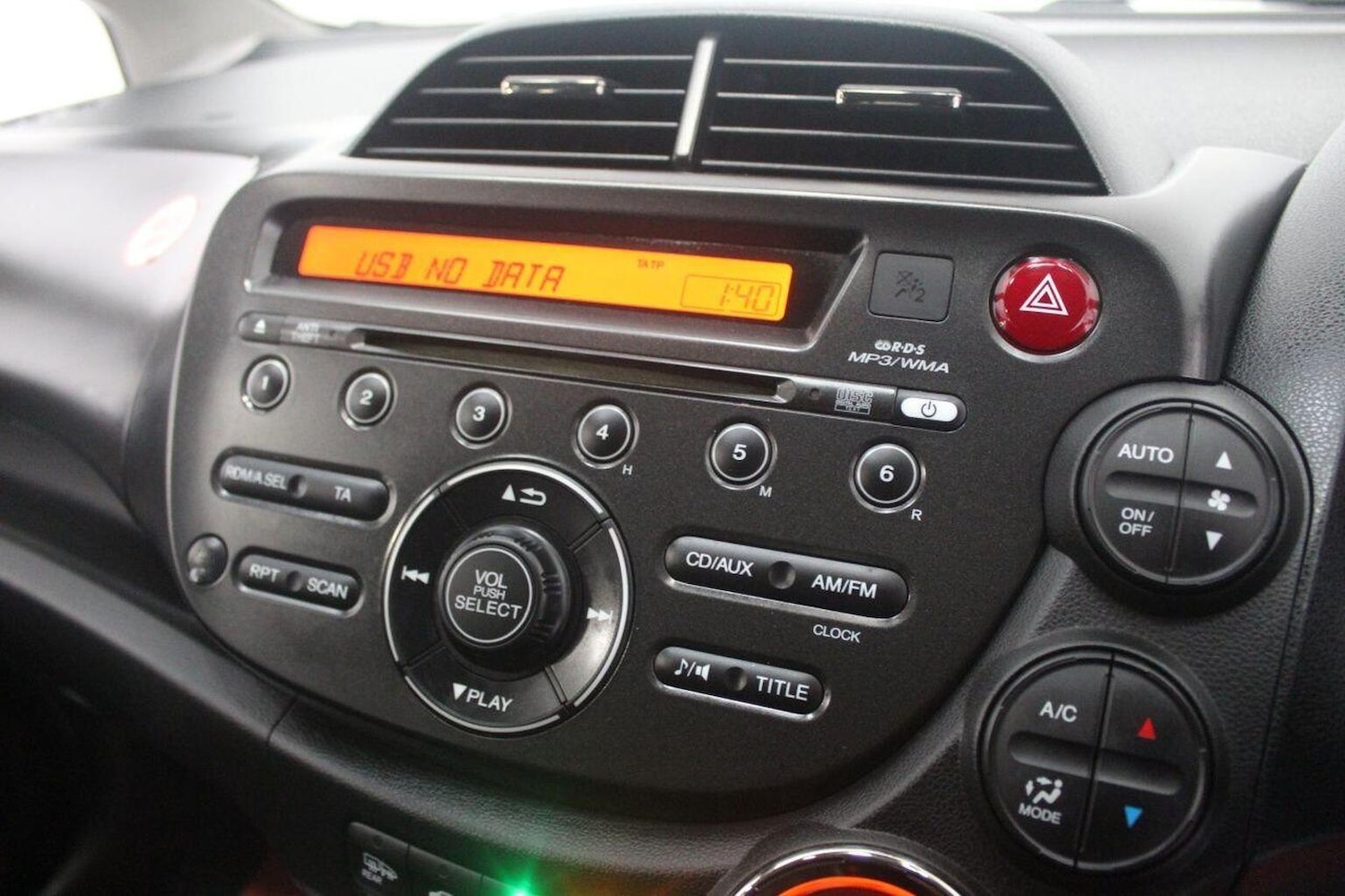 Used Honda Jazz 2013 for sale - 77937975: Photo 35