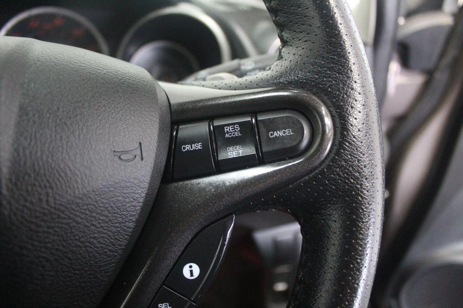 Used Honda Jazz 2013 for sale - 77937975: Photo 42