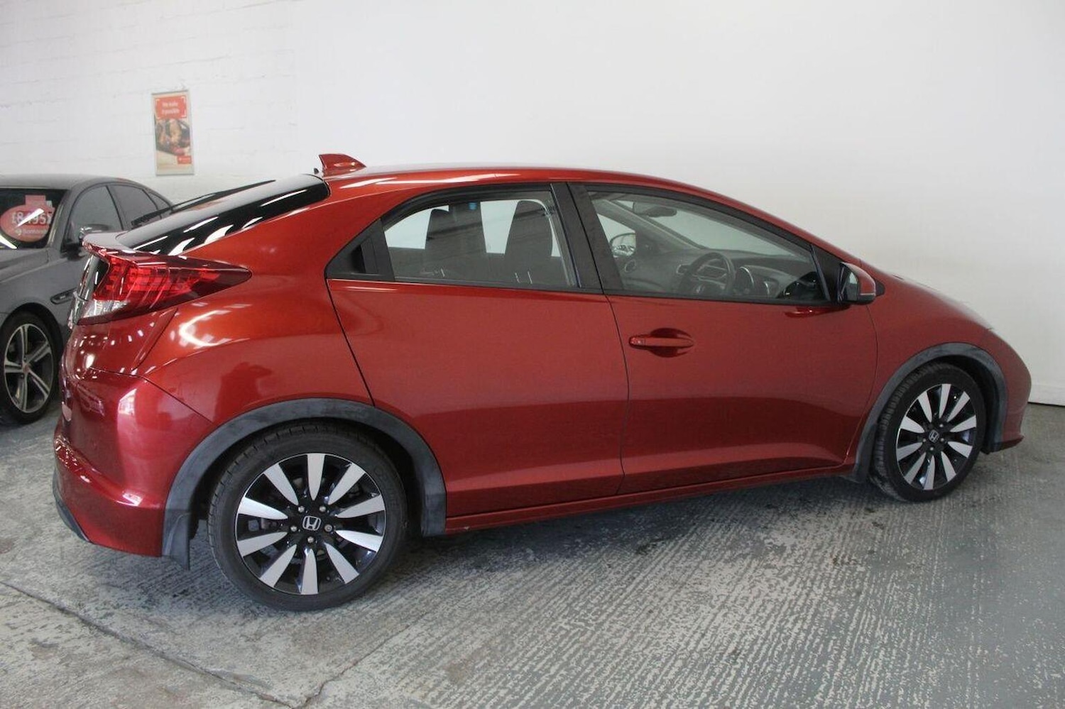 Used Honda Civic 2015 for sale - 76407518: Photo 11