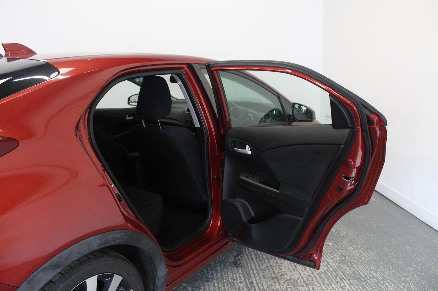 Used Honda Civic 2015 for sale - 76407518: Photo 25