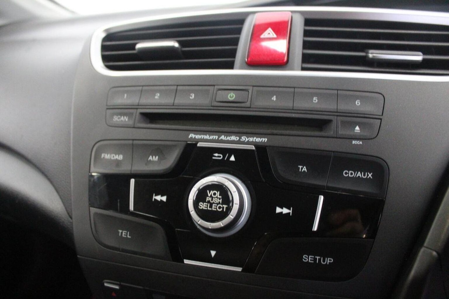 Used Honda Civic 2015 for sale - 76407518: Photo 37