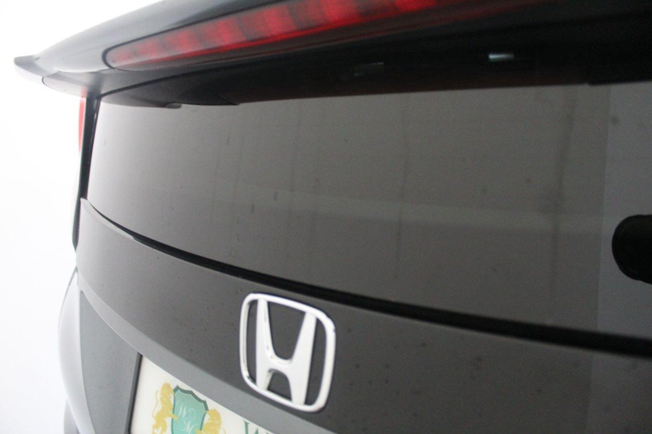 Used Honda Civic 2016 for sale - 76016735: Photo 19