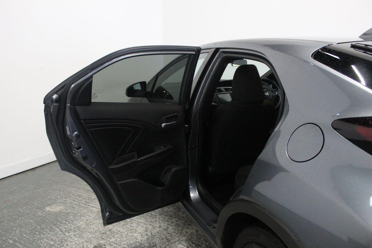 Used Honda Civic 2016 for sale - 76016735: Photo 27