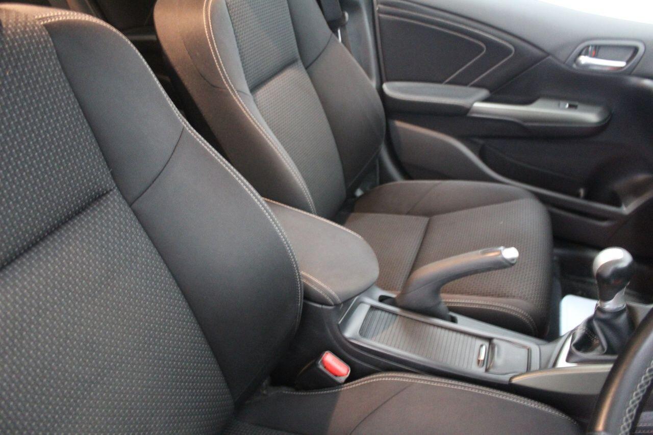 Used Honda Civic 2016 for sale - 76016735: Photo 40