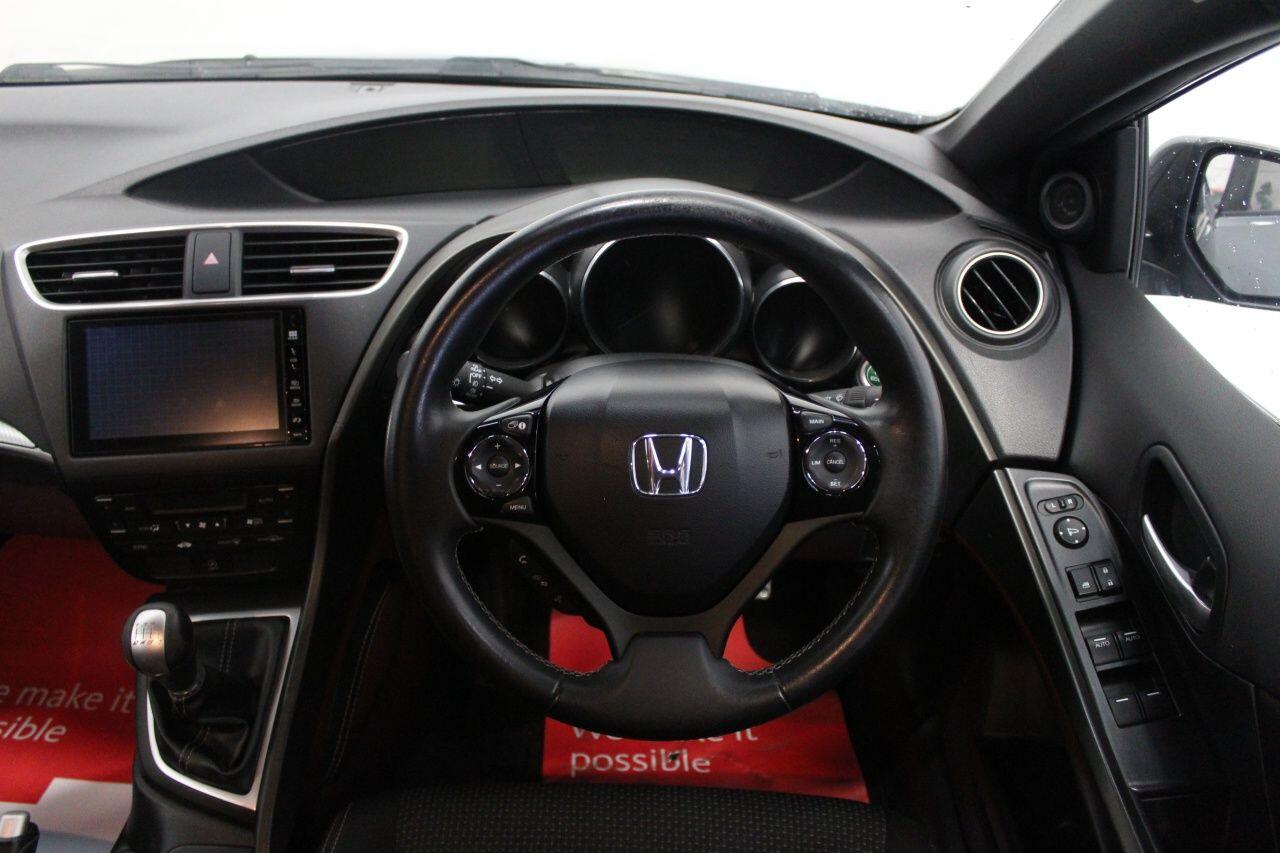 Used Honda Civic 2016 for sale - 76016735: Photo 41