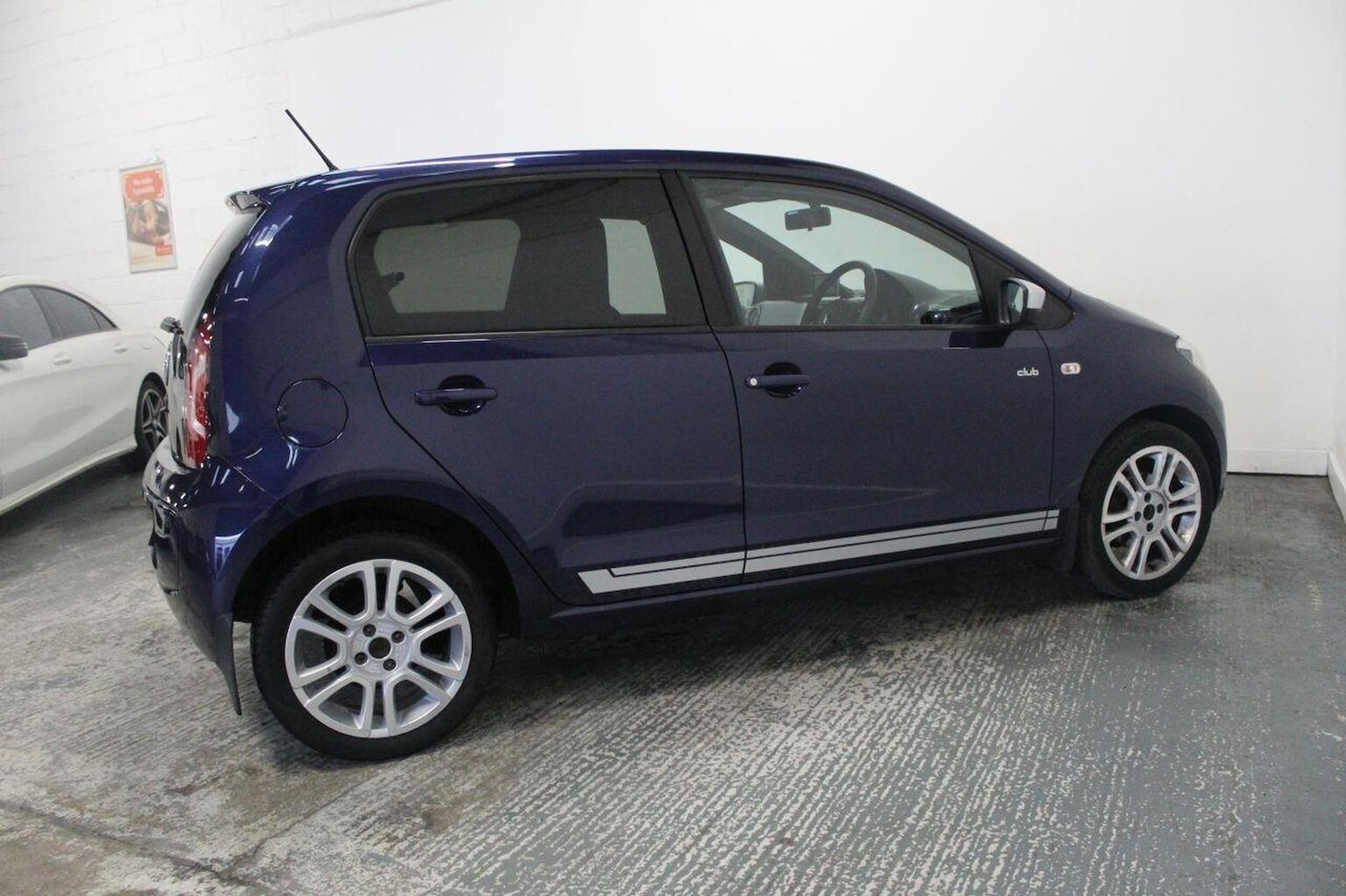 Used Volkswagen up! 2015 for sale - 77937795: Photo 11