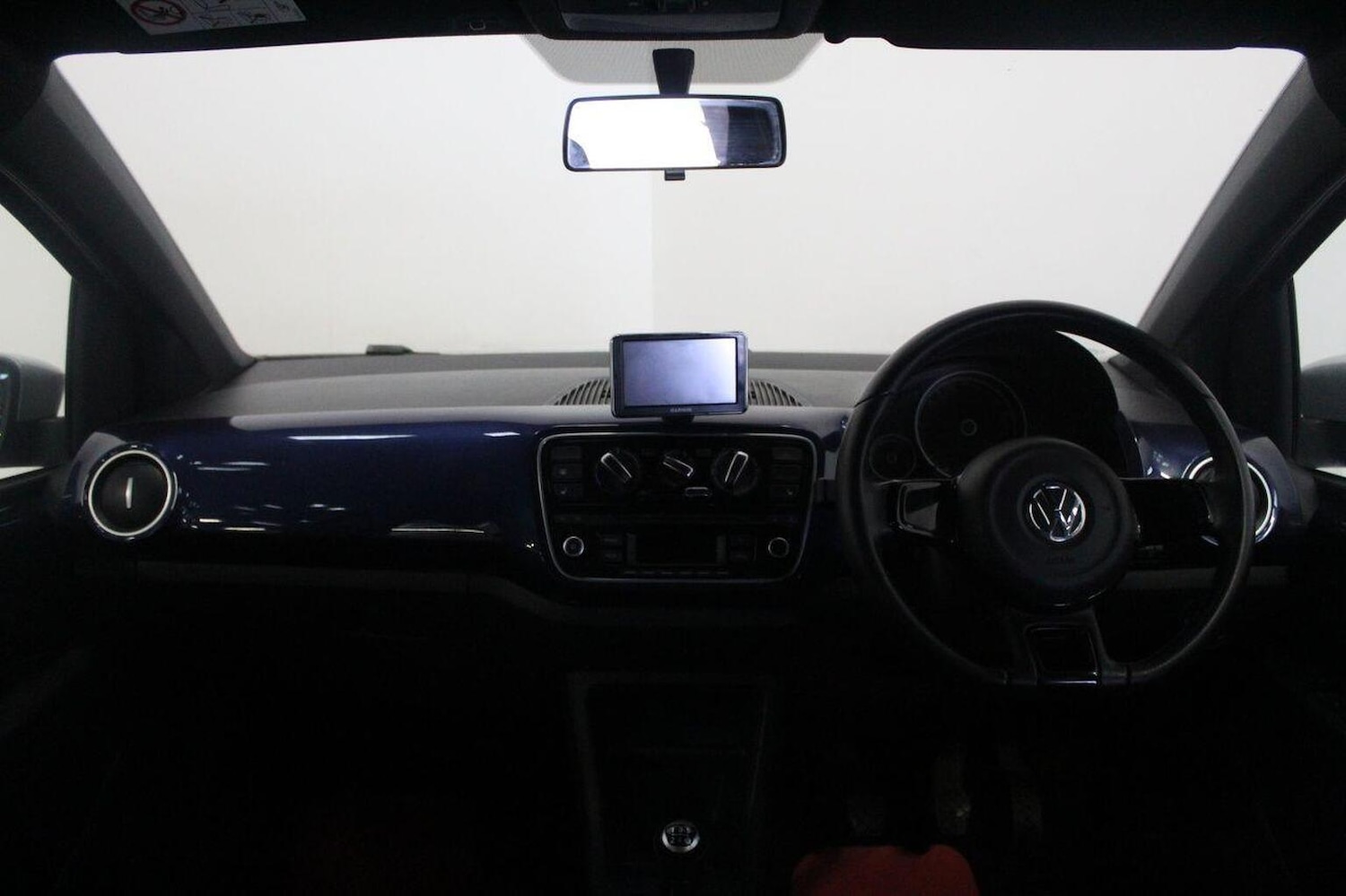 Used Volkswagen up! 2015 for sale - 77937795: Photo 27