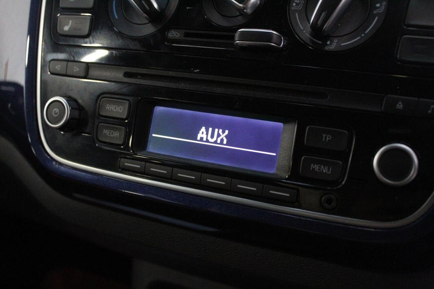 Used Volkswagen up! 2015 for sale - 77937795: Photo 33