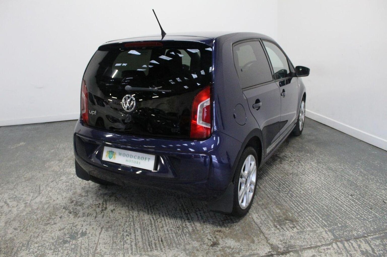Used Volkswagen up! 2015 for sale - 77937795: Photo 8