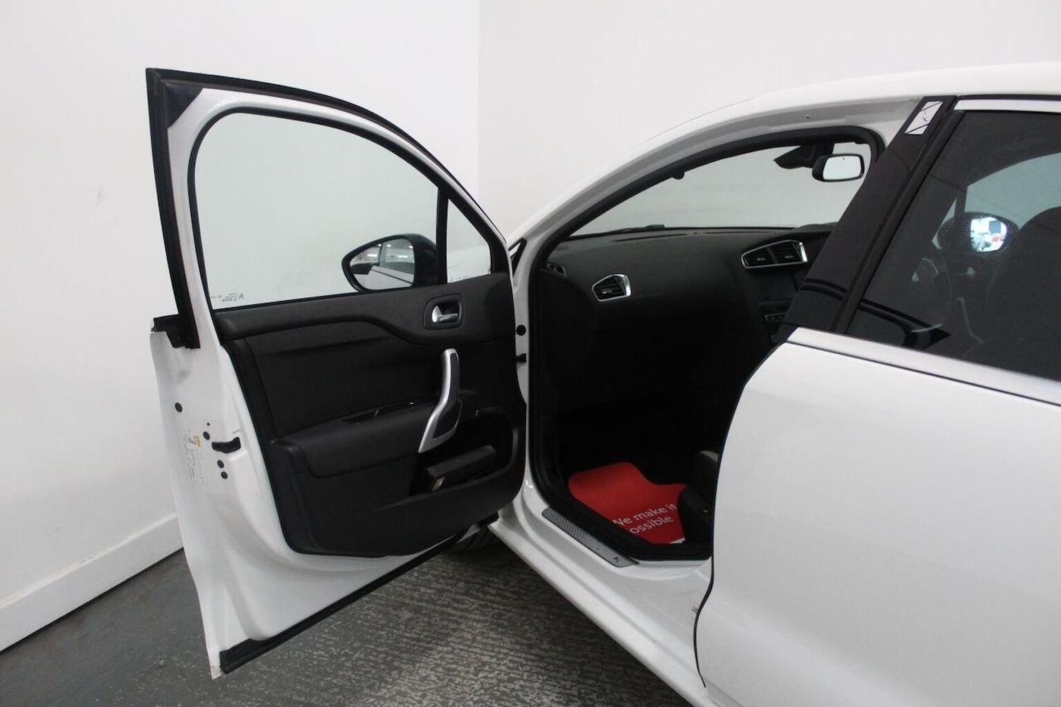 Used Citroen DS4 2015 for sale - 76174044: Photo 25