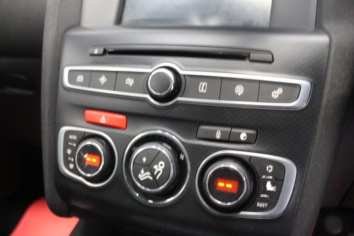 Used Citroen DS4 2015 for sale - 76174044: Photo 39