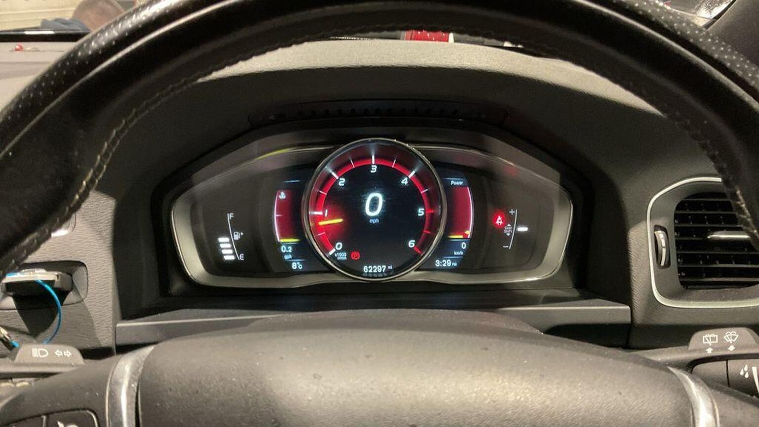 Used Volvo V60 2015 for sale - 77798581: Photo 15