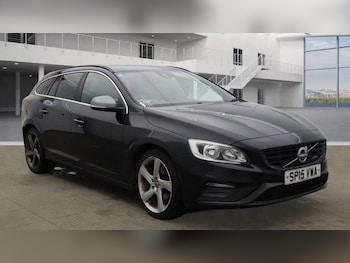 Used Volvo V60 2015 for sale - 77798581: Photo