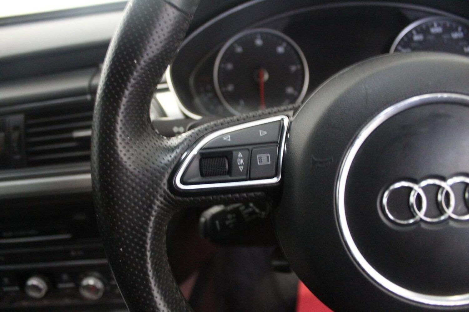 Used Audi A6 2012 for sale - 76741276: Photo 47