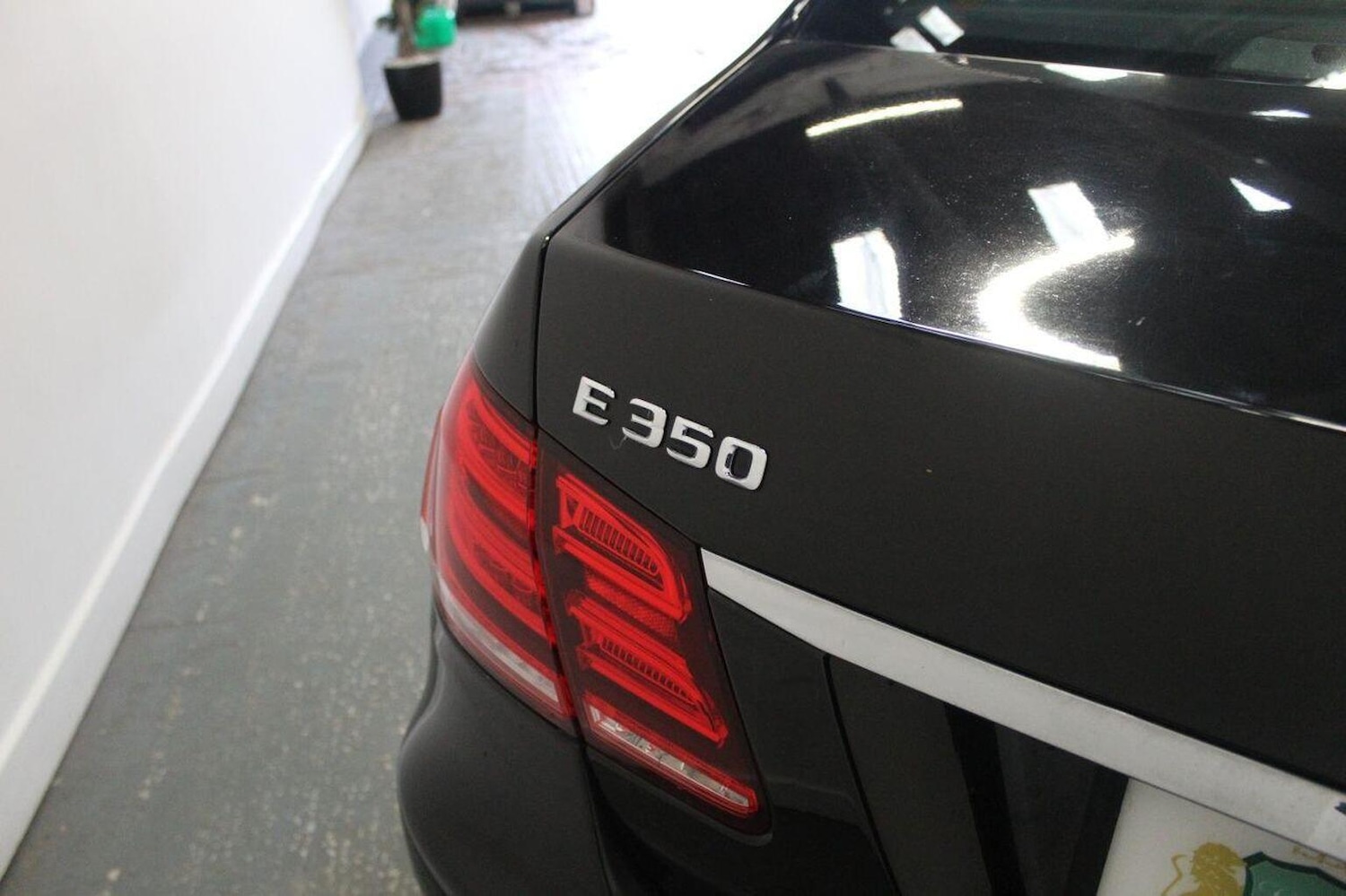 Used Mercedes-Benz E Class 2015 for sale - 77937933: Photo 16