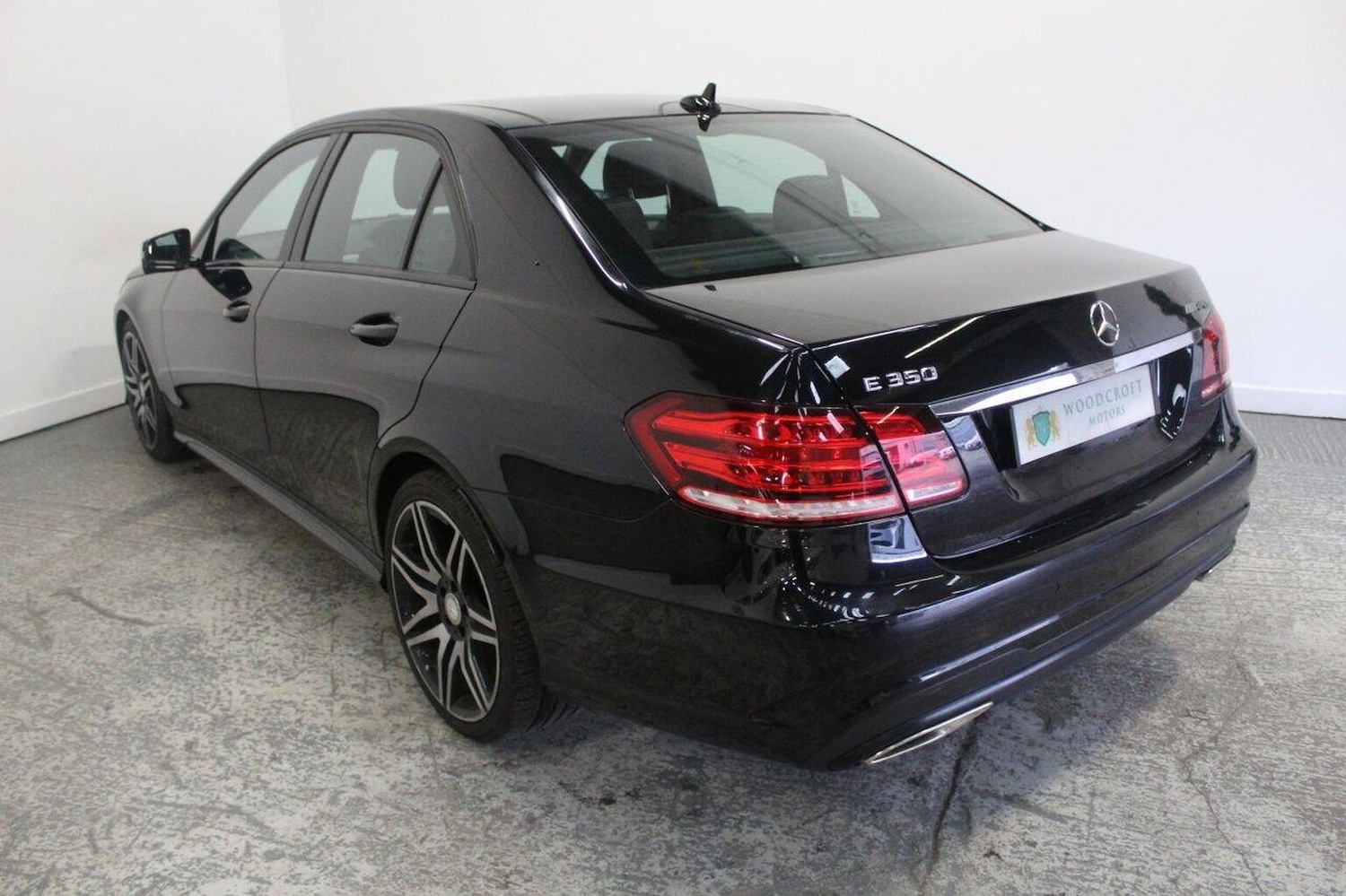 Used Mercedes-Benz E Class 2015 for sale - 77937933: Photo 7