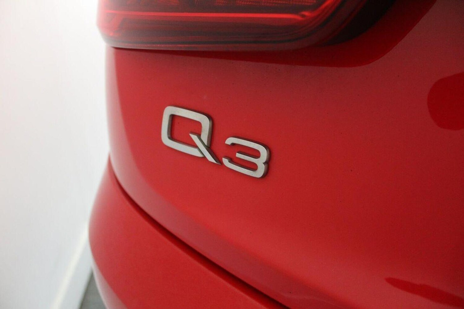 Used Audi Q3 2015 for sale - 76211895: Photo 17