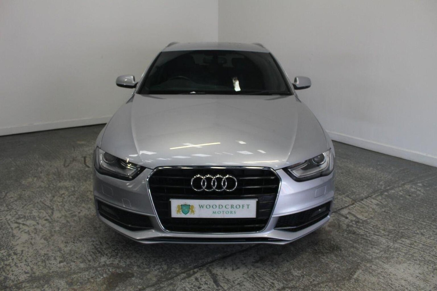 Used Audi A4 Avant 2015 for sale - 76536842: Photo 13