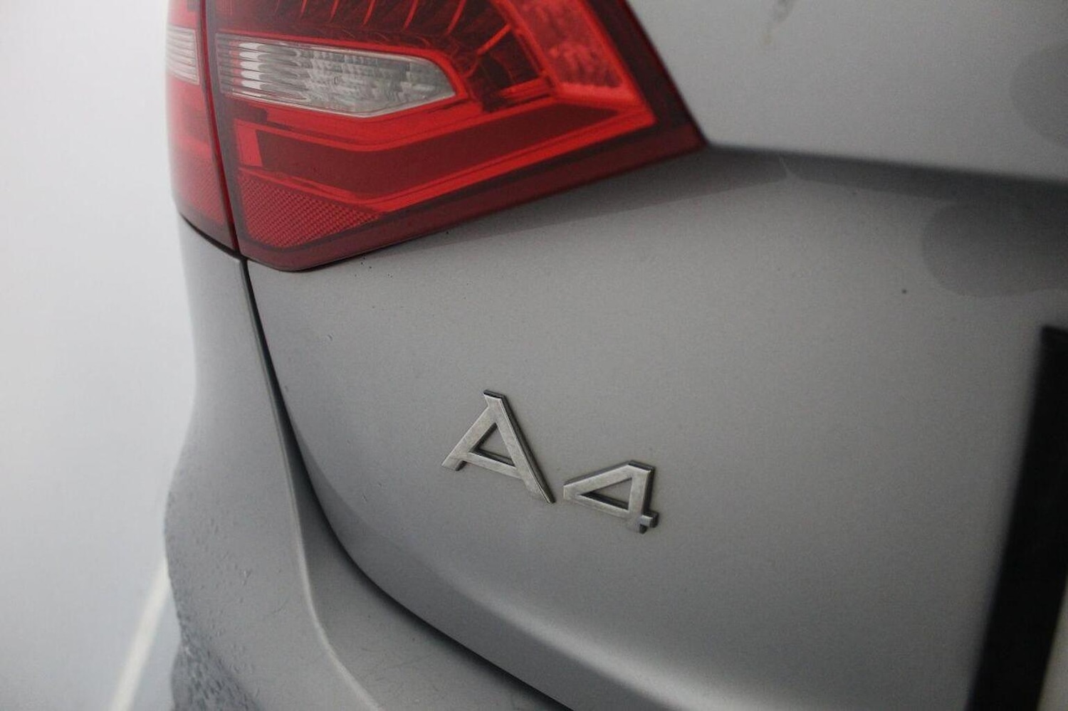 Used Audi A4 Avant 2015 for sale - 76536842: Photo 17