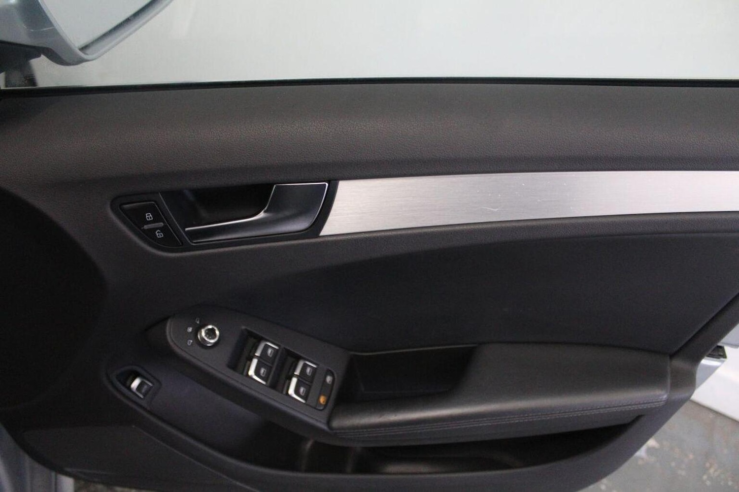 Used Audi A4 Avant 2015 for sale - 76536842: Photo 53