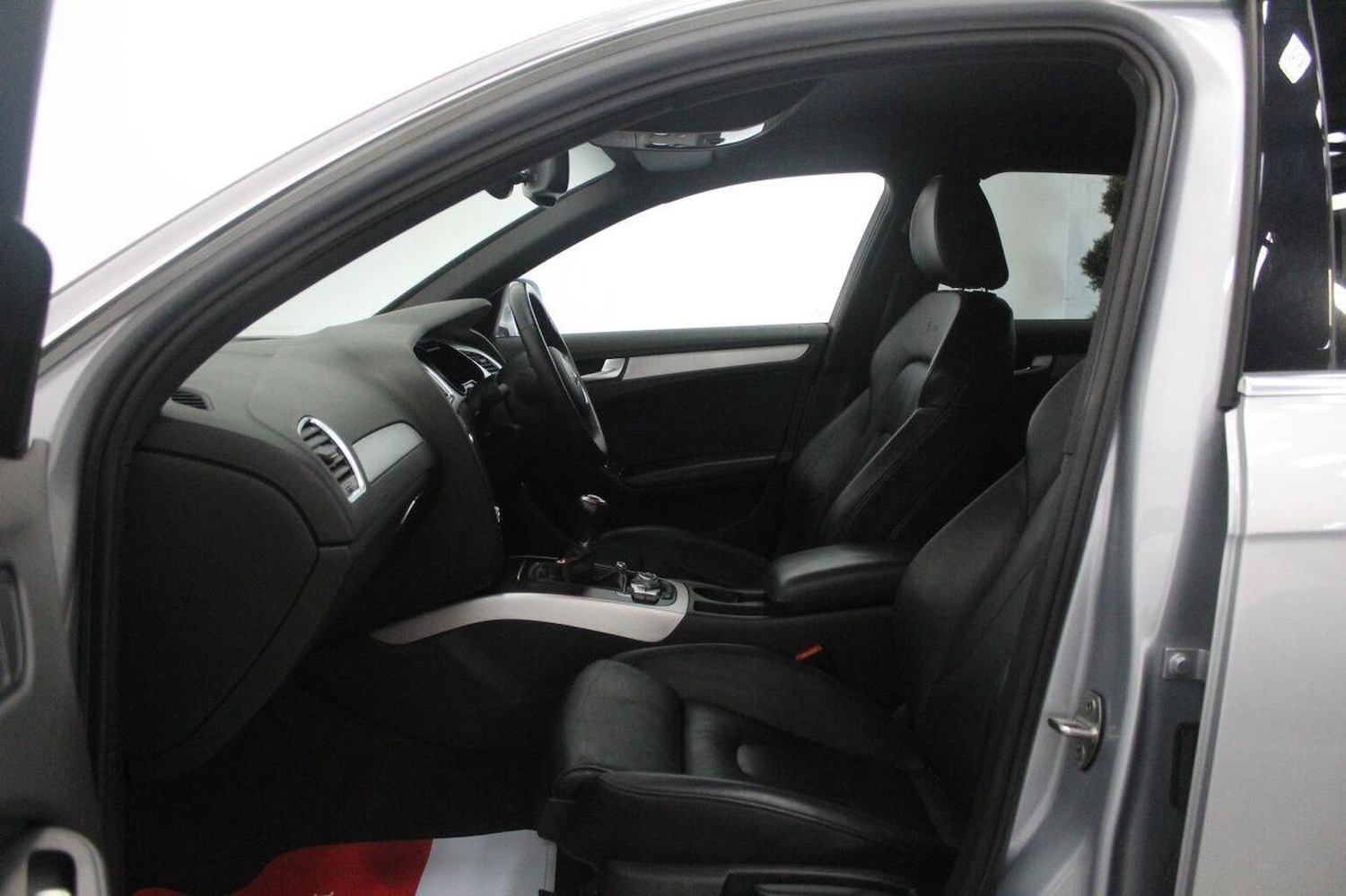 Used Audi A4 Avant 2015 for sale - 76536842: Photo 54