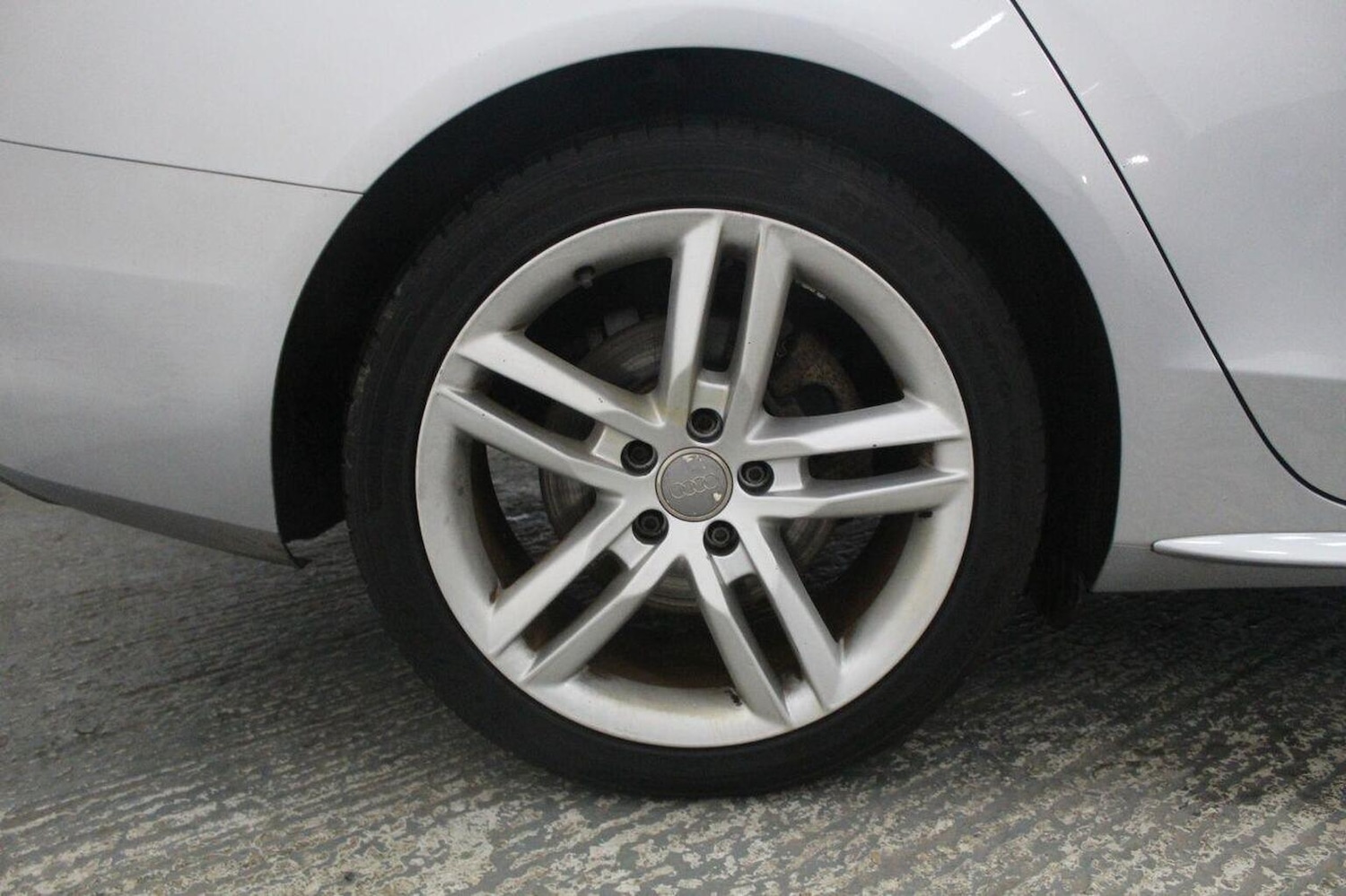 Used Audi A4 Avant 2015 for sale - 76536842: Photo 60