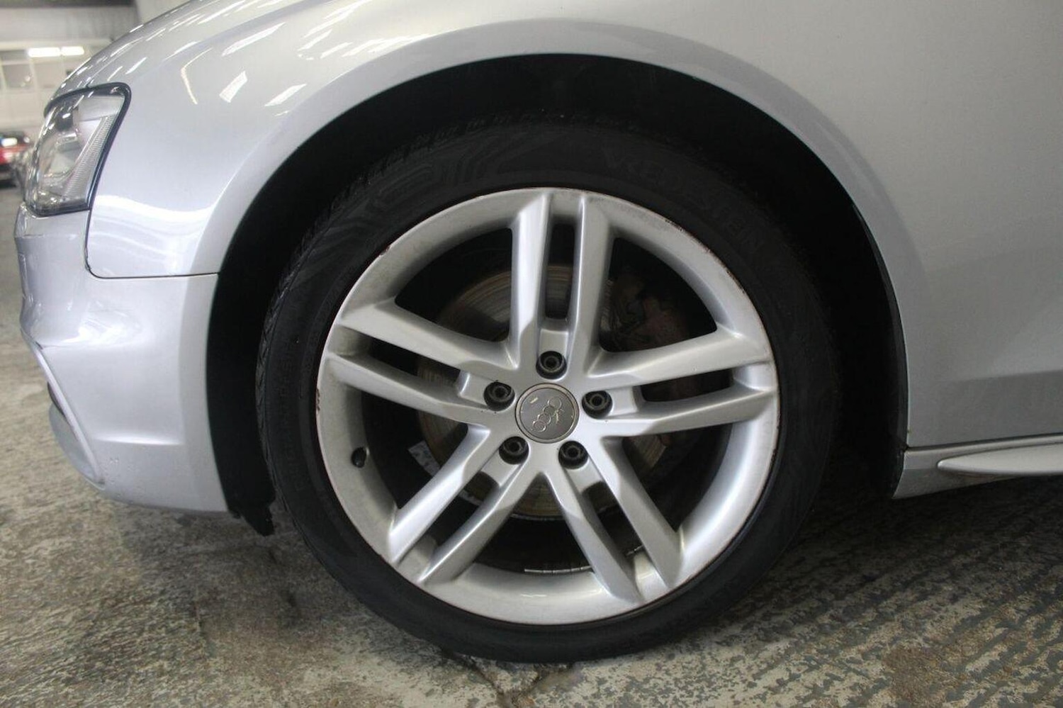 Used Audi A4 Avant 2015 for sale - 76536842: Photo 62