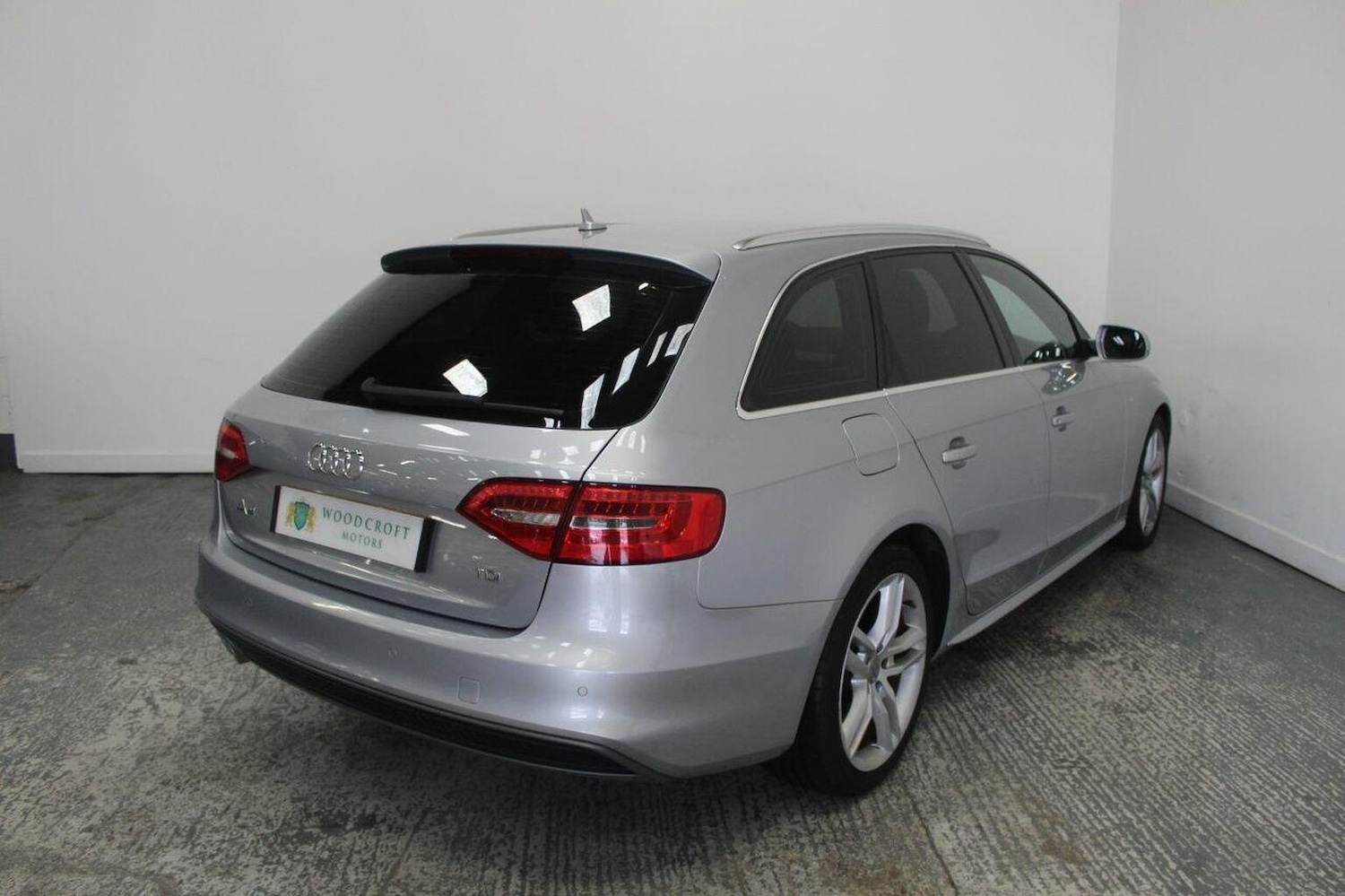 Used Audi A4 Avant 2015 for sale - 76536842: Photo 8