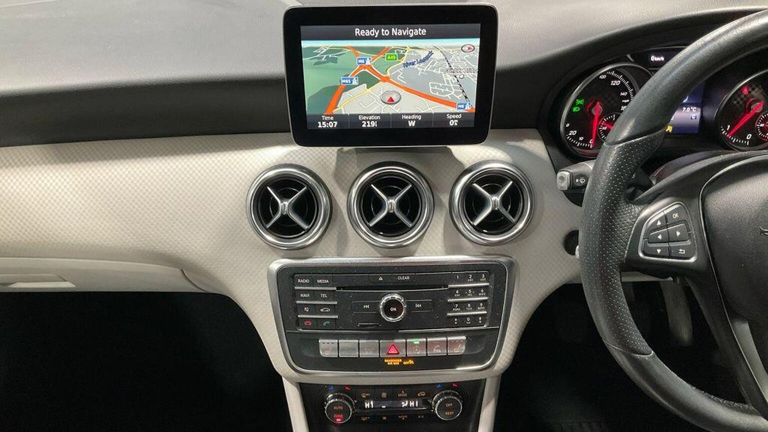 Used Mercedes-Benz A-Class 2017 for sale - 77453357: Photo 16