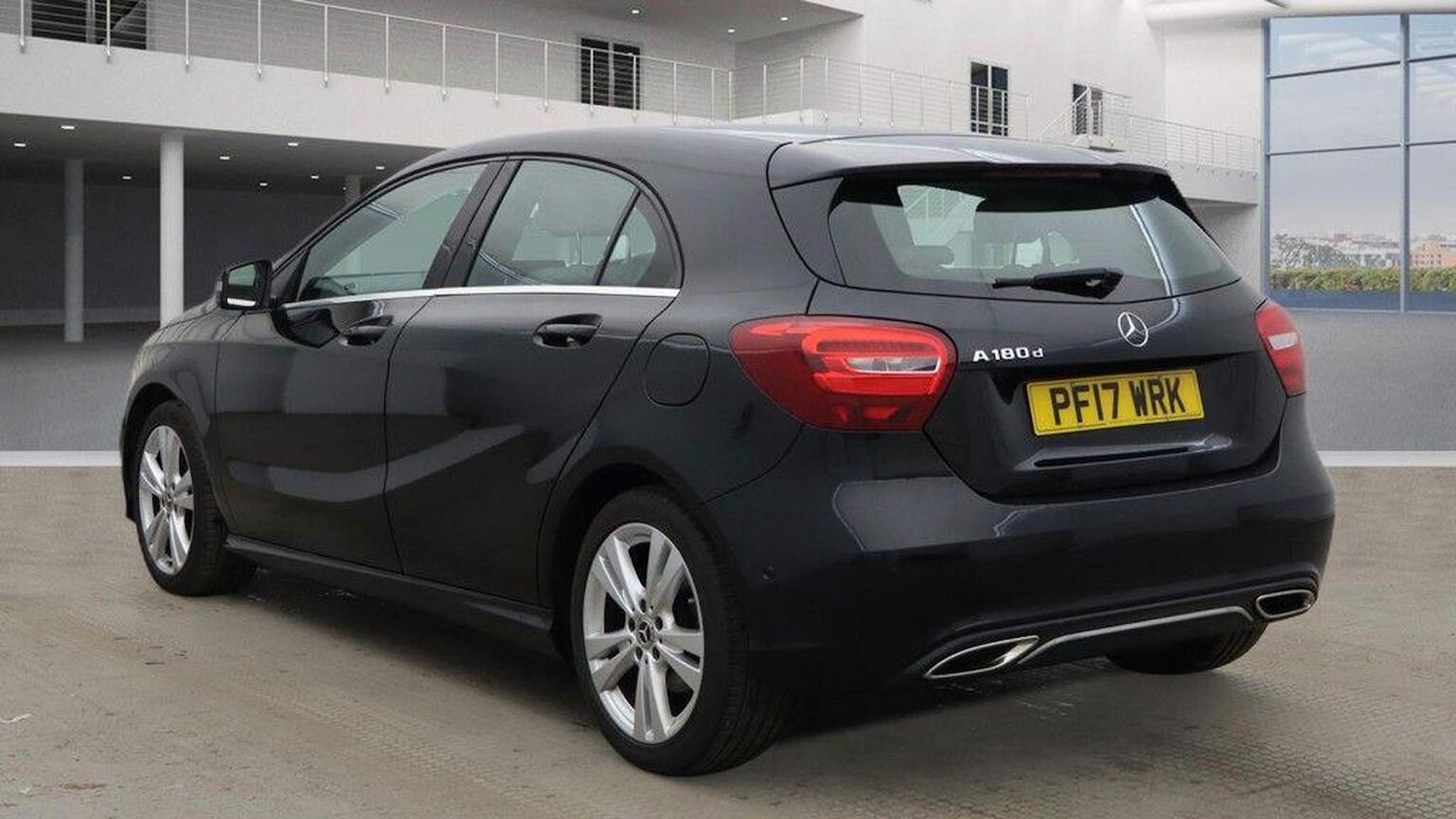 Used Mercedes-Benz A-Class 2017 for sale - 77453357: Photo 5