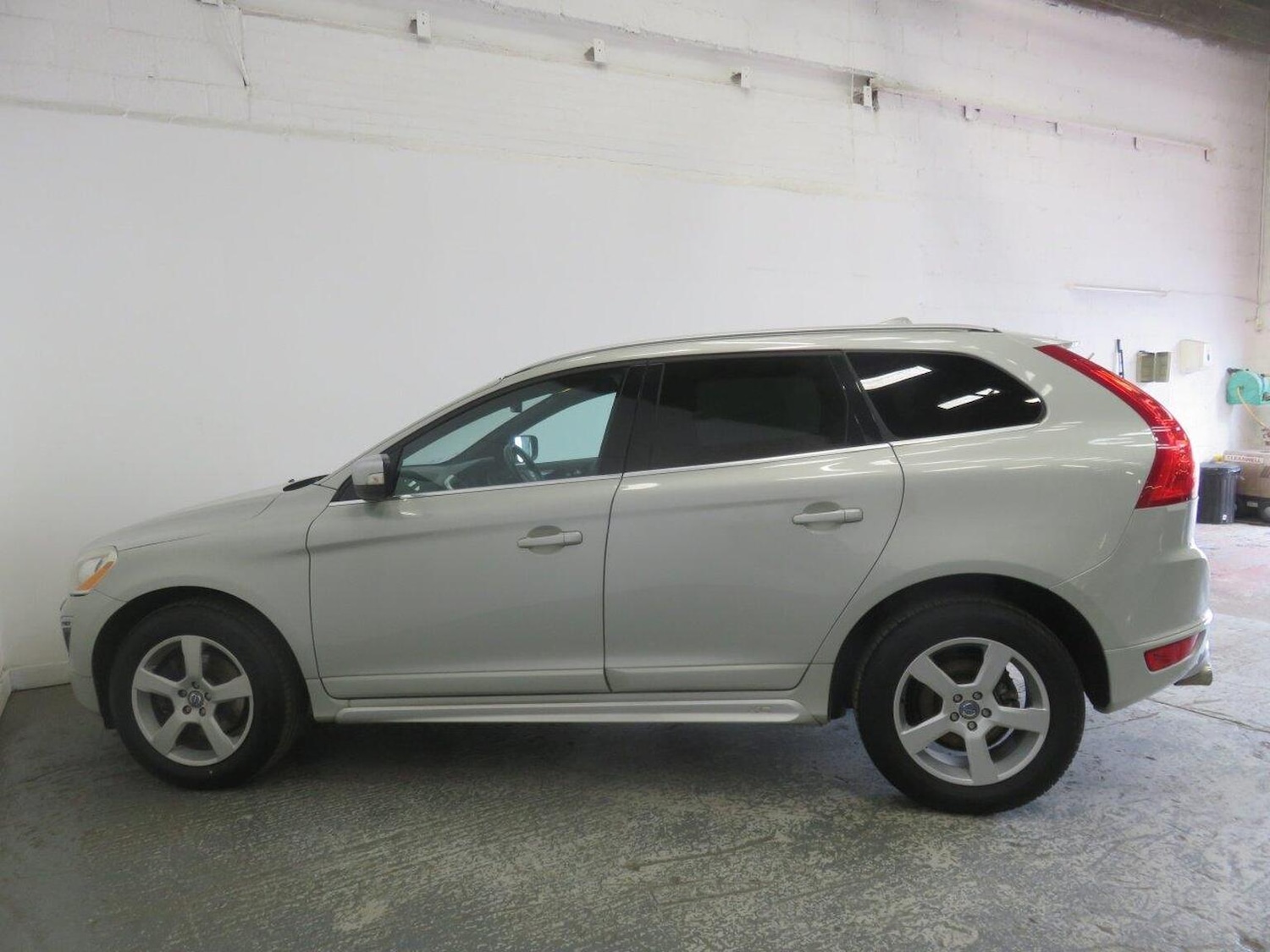Used Volvo XC60 2013 for sale - 76281442: Photo 10