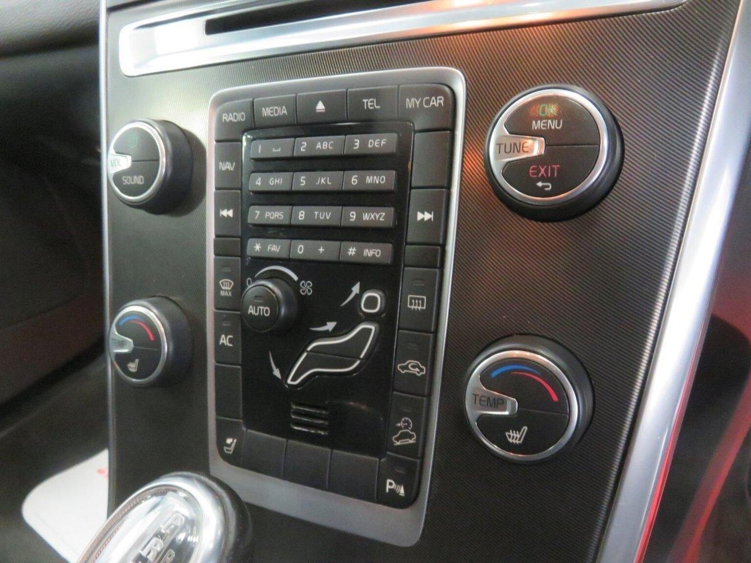 Used Volvo XC60 2013 for sale - 76281442: Photo 38