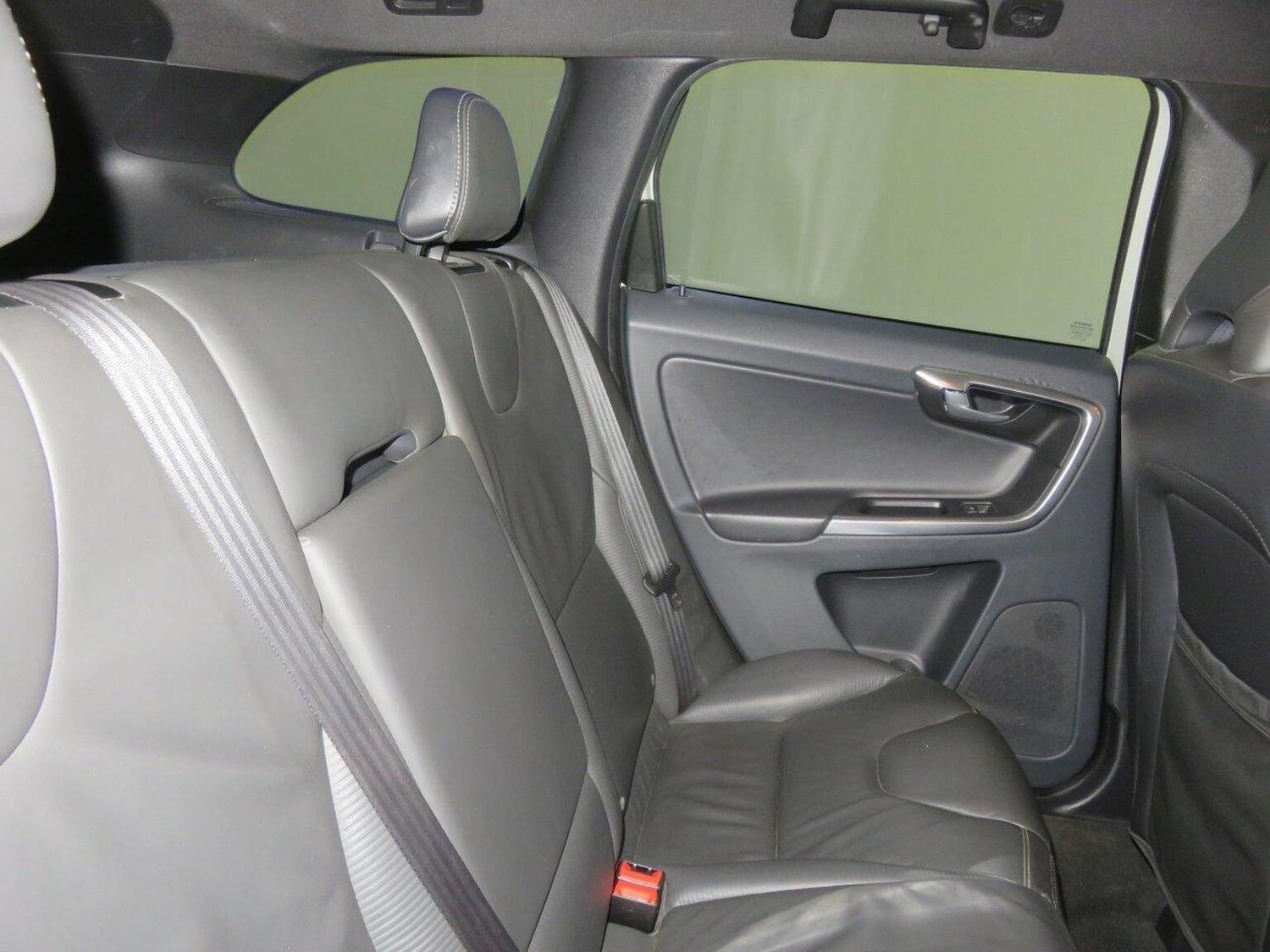 Used Volvo XC60 2013 for sale - 76281442: Photo 53